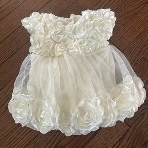 Nannette Baby Ivory Bloomer Dress Set 6M